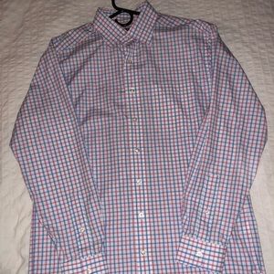Vineyard Vines men’s button down